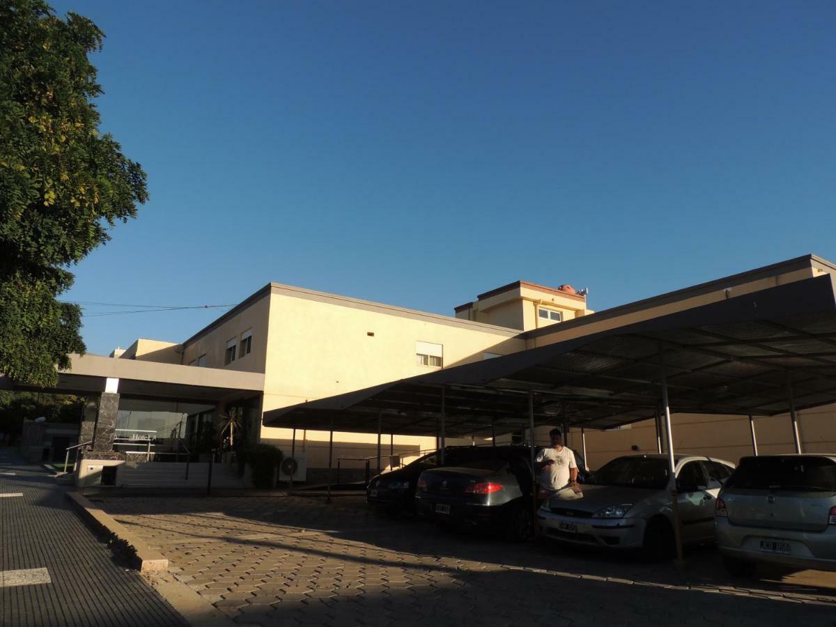 Hotel Algarrobo Villa de Merlo Bagian luar foto